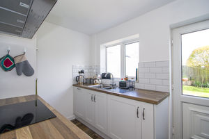 Photo 8- click for photo gallery